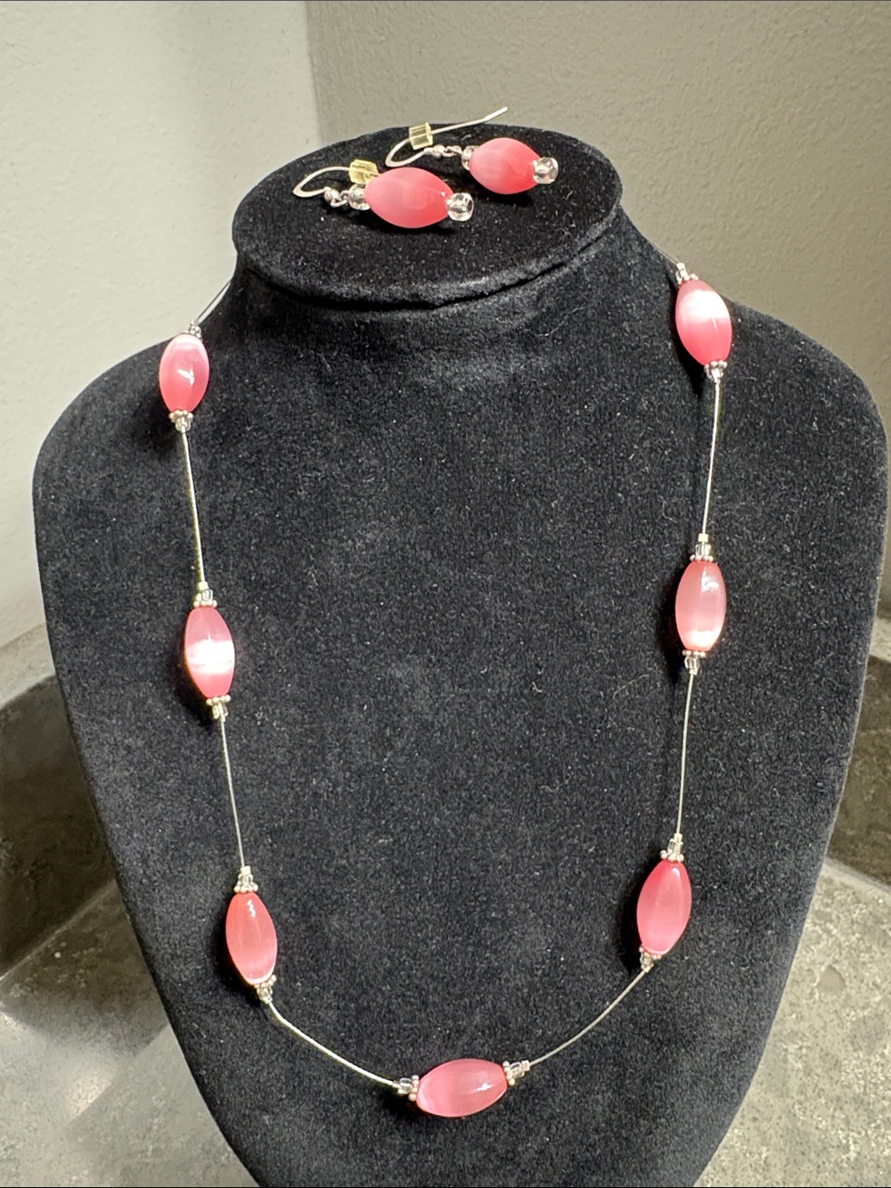 Women's Pink Bead Necklace & Earring Set - Unbranded